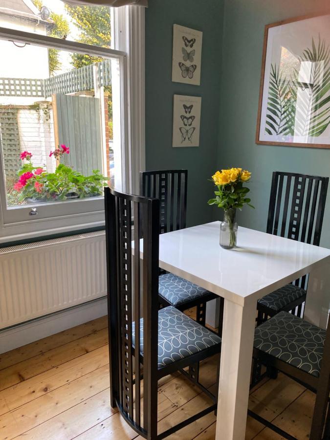 Richmond & Kew Gardens Cozy Garden Flat By The Pagoda Esterno foto
